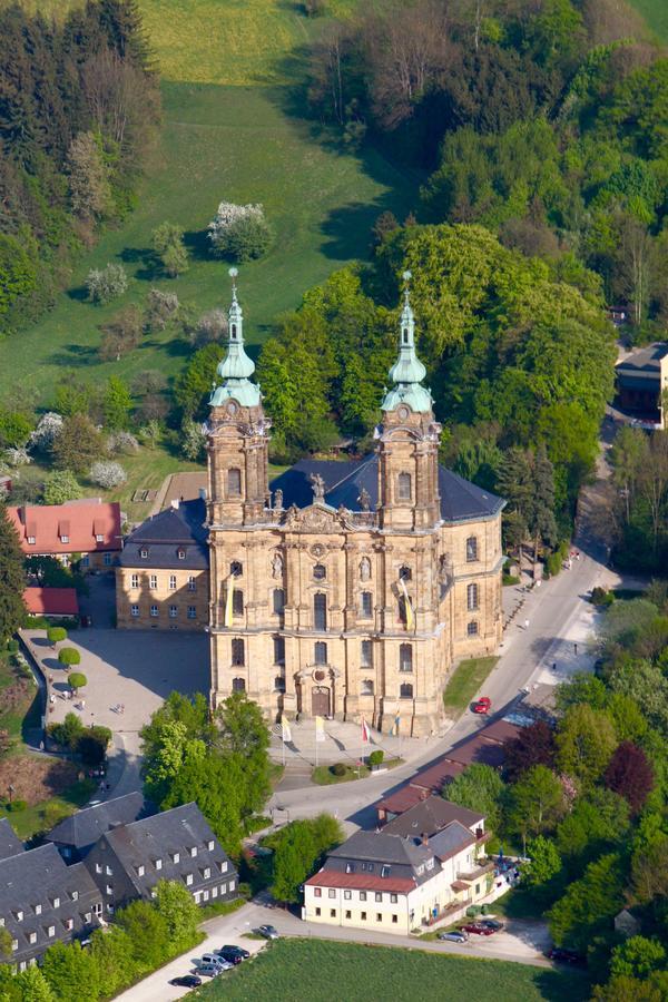 Hotel Garni Vierjahreszeiten Бад-Штаффельштайн Экстерьер фото